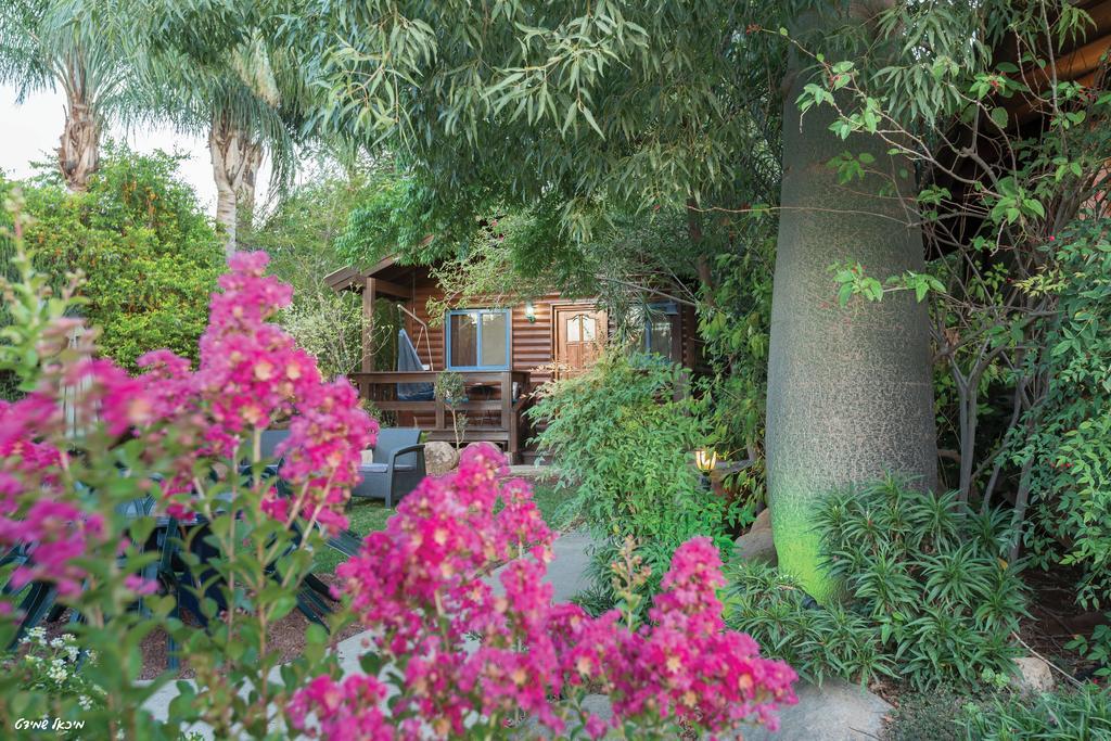 Musical Garden Cabins Ramot Buitenkant foto